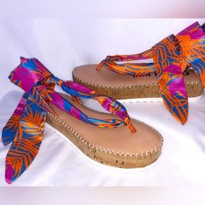 Gianni Bini Turnie Jungle Print Ankle Wrap, Platform Sandal Size 8.5